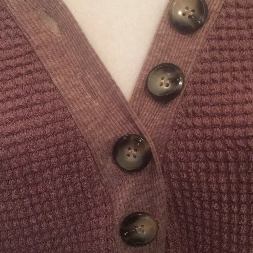 Listicle Long Sleeve Thermal Top - Picture 3 of 12